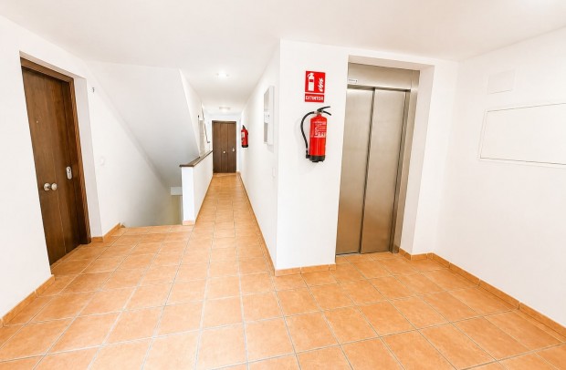 Resale - Apartment - Punta Prima