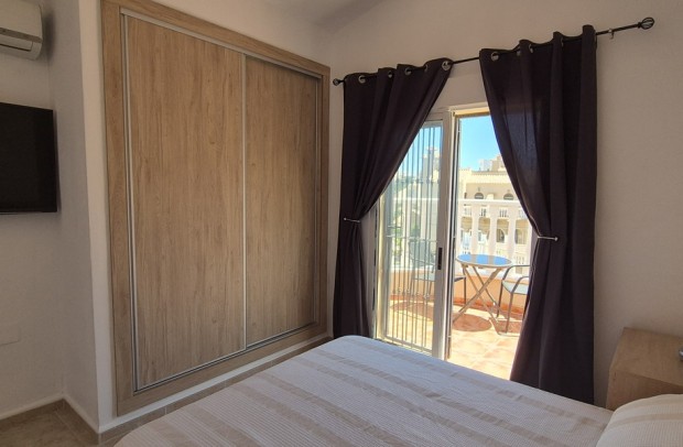 Revente - Villa Detached - Villamartin - Costa Blanca