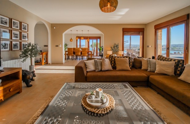 Resale - Villa Detached - Torremendo