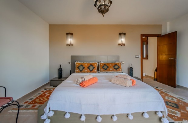 Resale - Villa Detached - Torremendo
