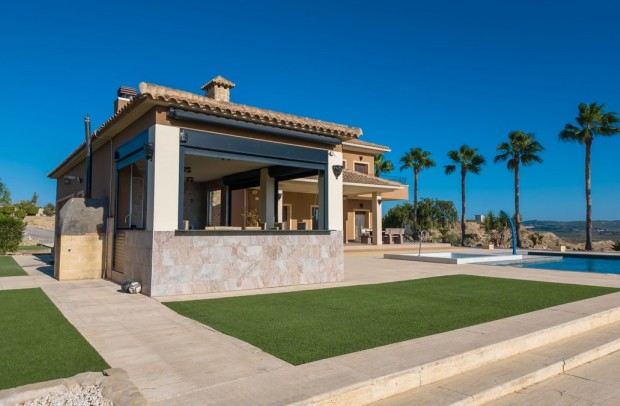 Resale - Villa Detached - Torremendo