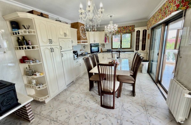 Revente - Villa Detached - Ciudad Quesada