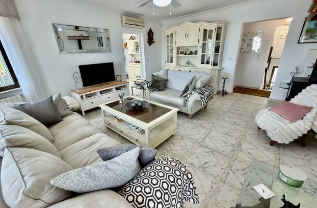 Revente - Villa Detached - Ciudad Quesada