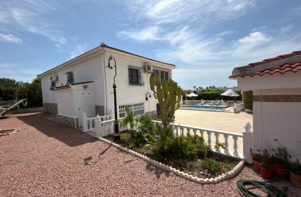 Revente - Villa Detached - Ciudad Quesada