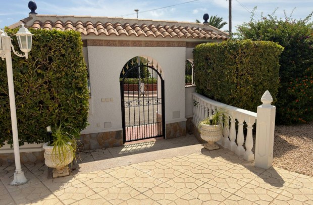Revente - Villa Detached - Ciudad Quesada