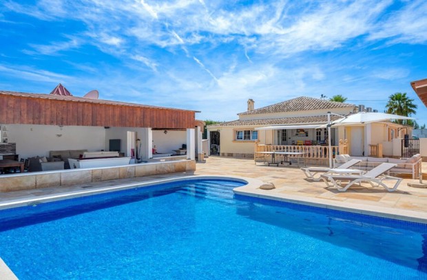 Reventa - Villa Detached - Heredades