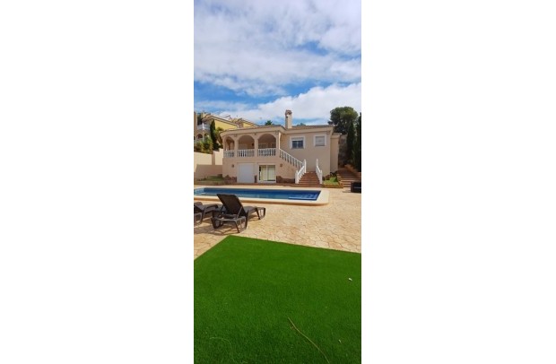 Resale - Villa Detached - Algorfa