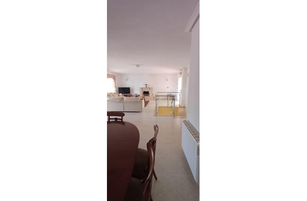 Resale - Villa Detached - Algorfa