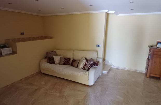 Resale - Villa Detached - Algorfa