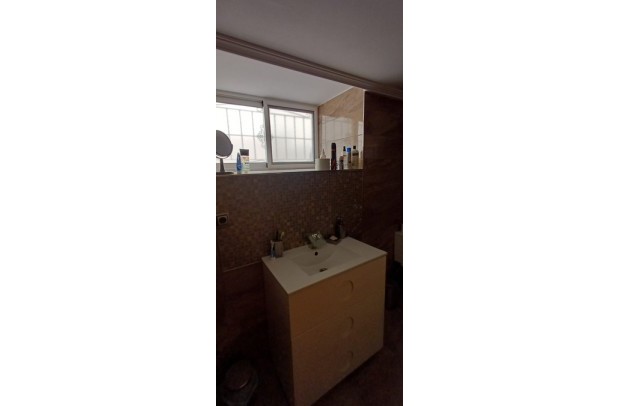 Resale - Villa Detached - Algorfa