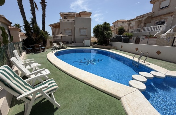 Reventa - Villa Detached - Ciudad Quesada