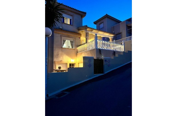 Reventa - Villa Detached - Ciudad Quesada