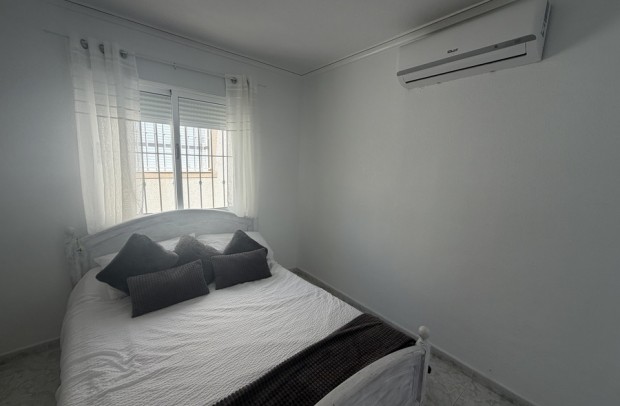 Reventa - Villa Detached - Ciudad Quesada