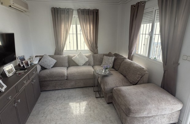 Reventa - Villa Detached - Ciudad Quesada