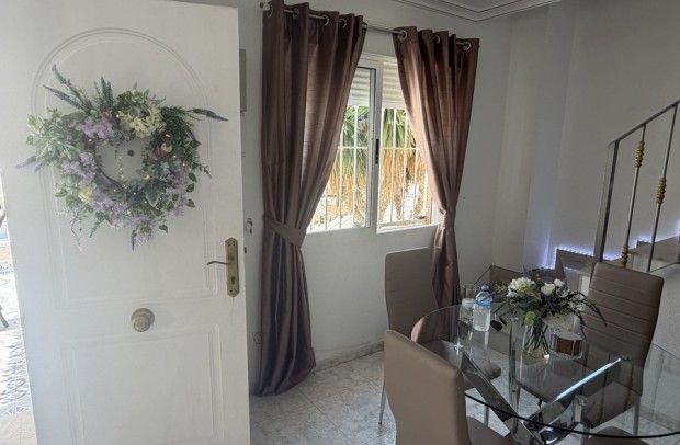Reventa - Villa Detached - Ciudad Quesada