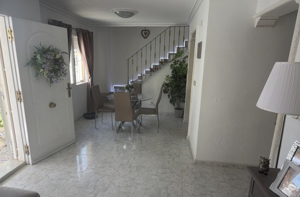 Reventa - Villa Detached - Ciudad Quesada