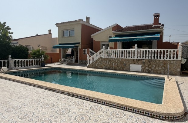 Revente - Villa Detached - Ciudad Quesada