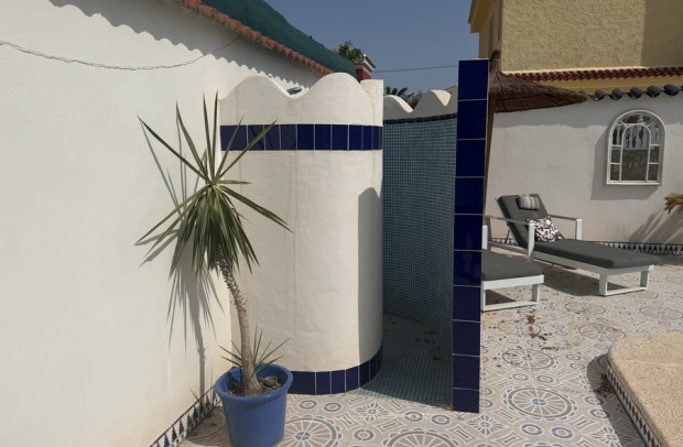 Revente - Villa Detached - Ciudad Quesada