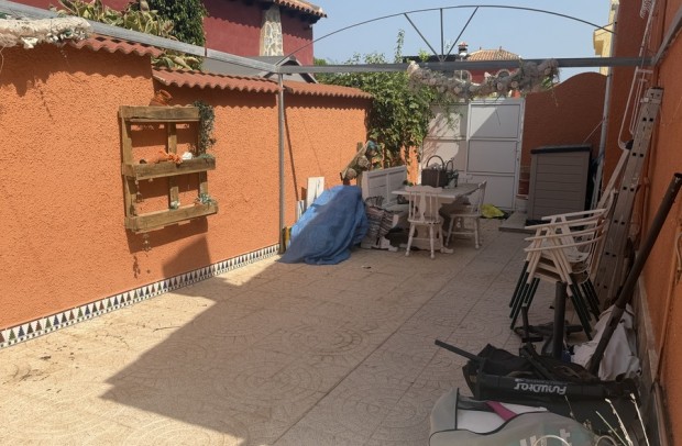Revente - Villa Detached - Ciudad Quesada