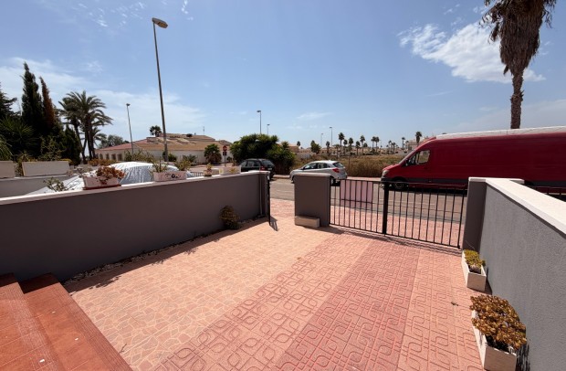 Resale - Townhouse - Ciudad Quesada - Doña pepa