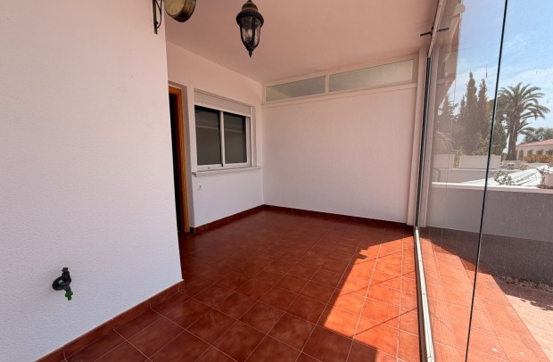Resale - Townhouse - Ciudad Quesada - Doña pepa