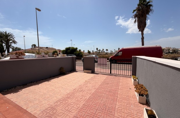 Resale - Townhouse - Ciudad Quesada - Doña pepa