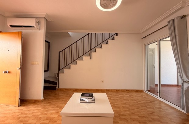 Resale - Townhouse - Ciudad Quesada - Doña pepa