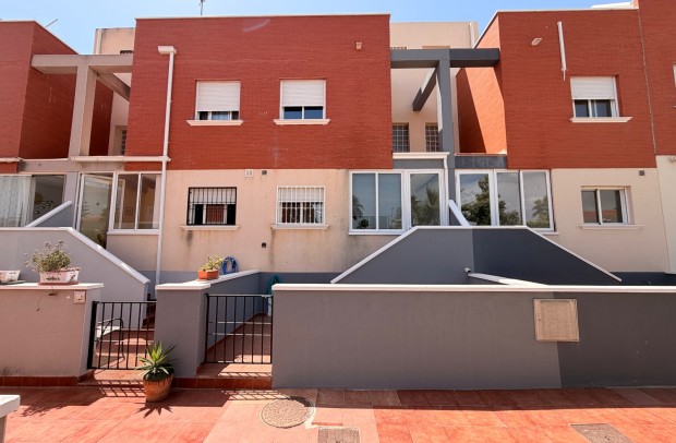 Resale - Townhouse - Ciudad Quesada - Doña pepa