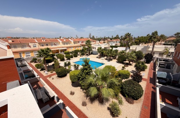 Resale - Townhouse - Ciudad Quesada - Doña pepa
