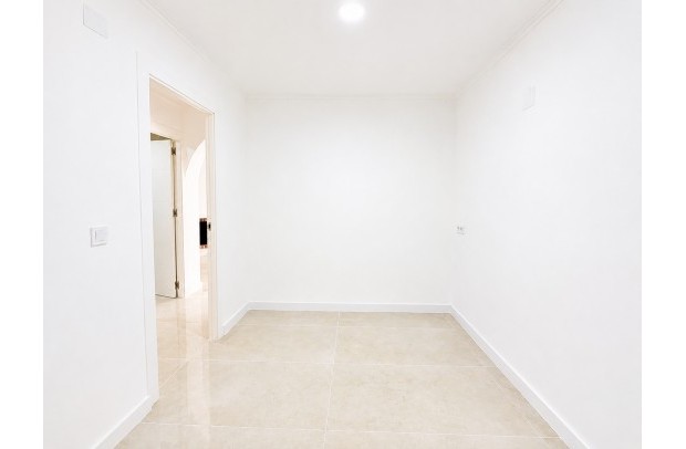 Resale - Ground Floor Bungalow - Torrevieja - La Siesta - El Salado - Torreta
