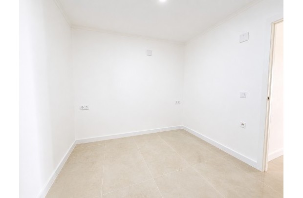 Resale - Ground Floor Bungalow - Torrevieja - La Siesta - El Salado - Torreta