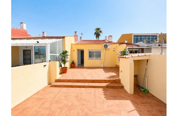 Resale - Ground Floor Bungalow - Torrevieja - La Siesta - El Salado - Torreta