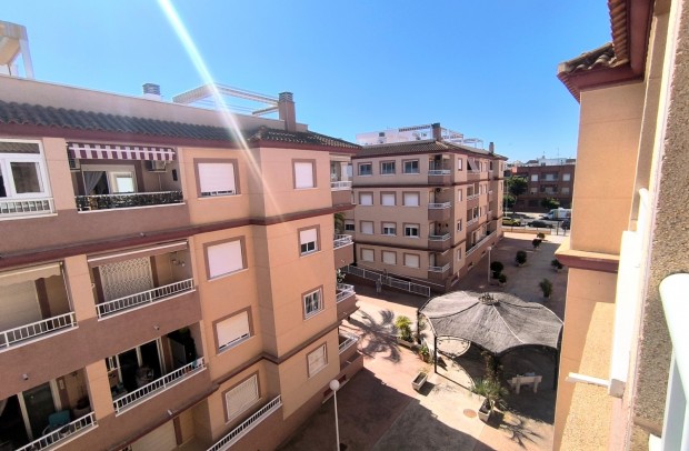 Resale - Apartment - Algorfa