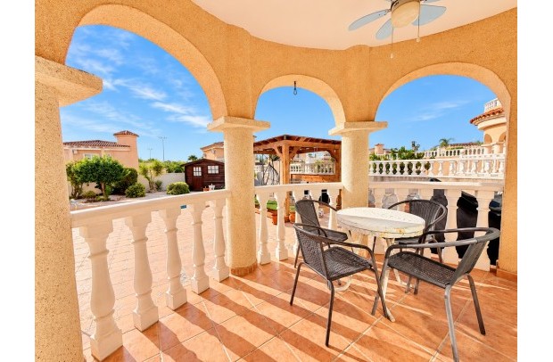 Resale - Villa Detached - San Fulgencio - urb.la marina