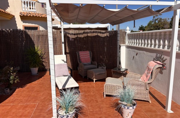 Reventa - Villa Detached - El Campo