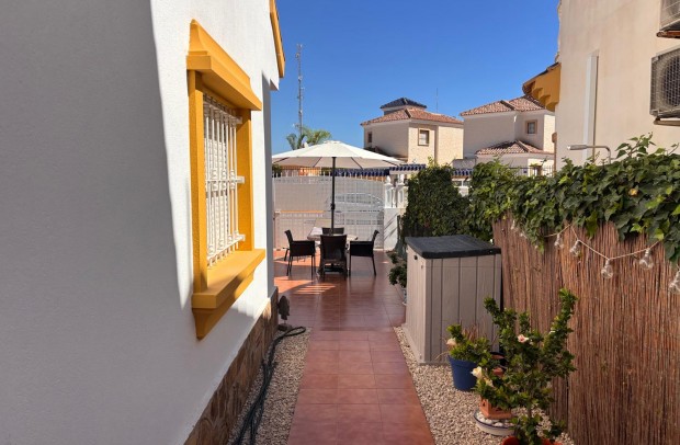 Reventa - Villa Detached - El Campo