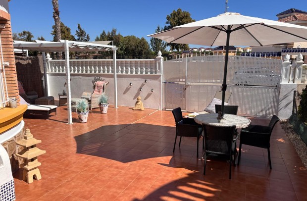 Reventa - Villa Detached - El Campo