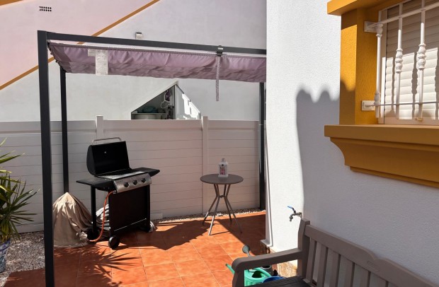 Reventa - Villa Detached - El Campo