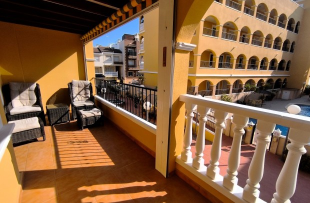 Revente - Apartment - Algorfa