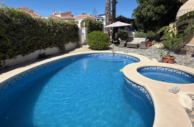 Reventa - Villa Detached - Ciudad Quesada