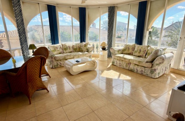 Revente - Villa Detached - Ciudad Quesada