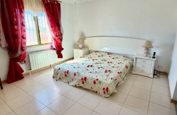 Revente - Villa Detached - Ciudad Quesada