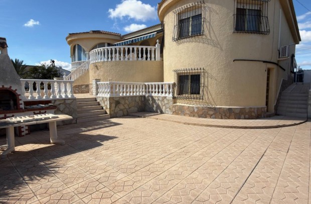 Revente - Villa Detached - Ciudad Quesada