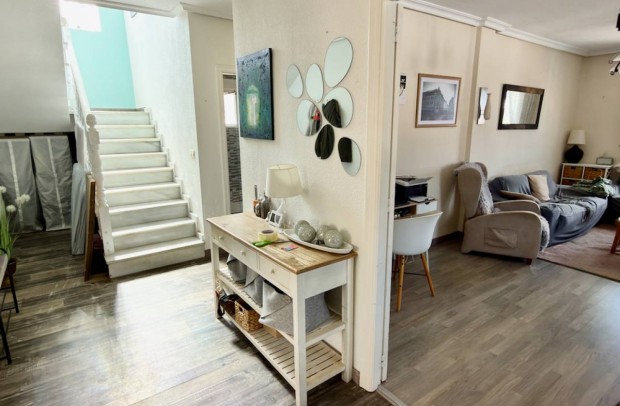 Revente - Villa Detached - Ciudad Quesada