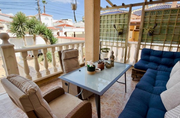 Revente - Villa Detached - Ciudad Quesada
