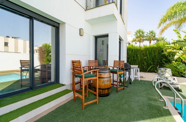 Resale - Villa Detached - Ciudad Quesada