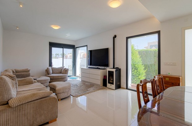 Resale - Villa Detached - Ciudad Quesada