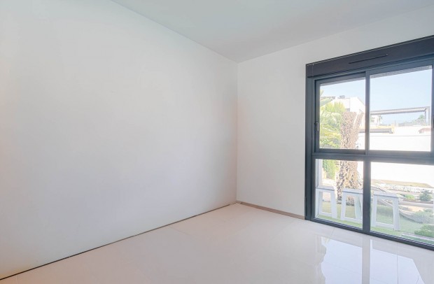 Resale - Villa Detached - Ciudad Quesada