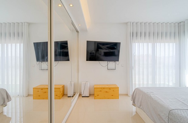 Resale - Villa Detached - Ciudad Quesada