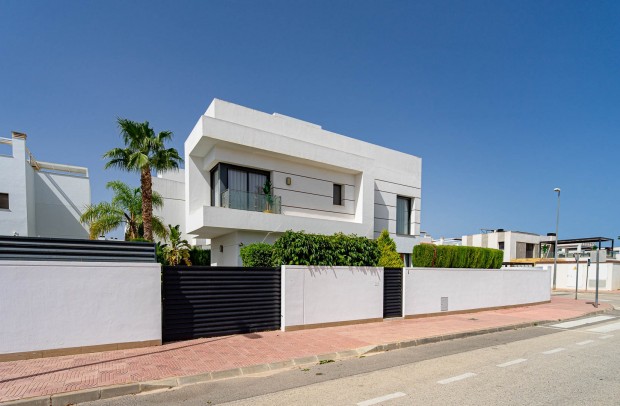 Resale - Villa Detached - Ciudad Quesada